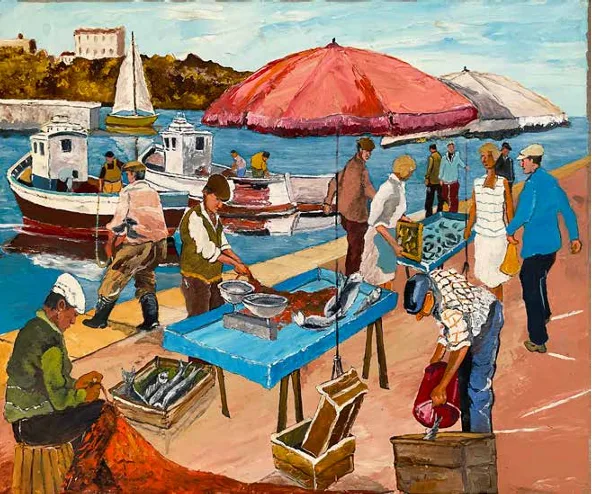 Marché aux poissons matinal sur le port, parasols rouge et blanc, pêcheurs et clients autour des étals.